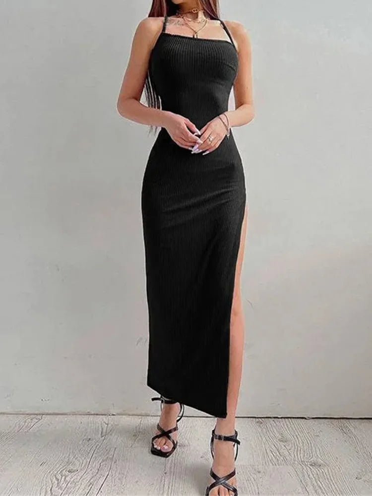 Vestido sensual longo colado ao corpo