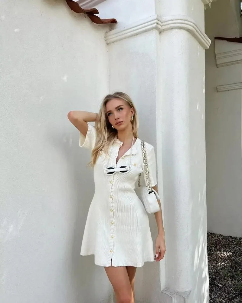 Vestido Mini de Malha Trendix para Mulheres: Estilo de Rua, Slim Fit, Cintura Alta, Manga Curta, Suéter Canelado, Vestido de Malha Bodycon de Férias